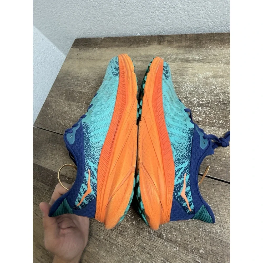 Hoka One One Men's Challenger ATR 7 Ceramic Vibrant Orange Size 10 D Shoes
